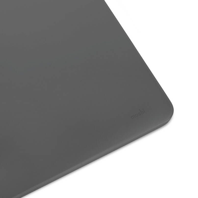 Moshi Iglaze For Macbook Pro 15&Quot; (Thunderbolt 3/Usb-C) Moshi gray laptop lid with rounded corner.