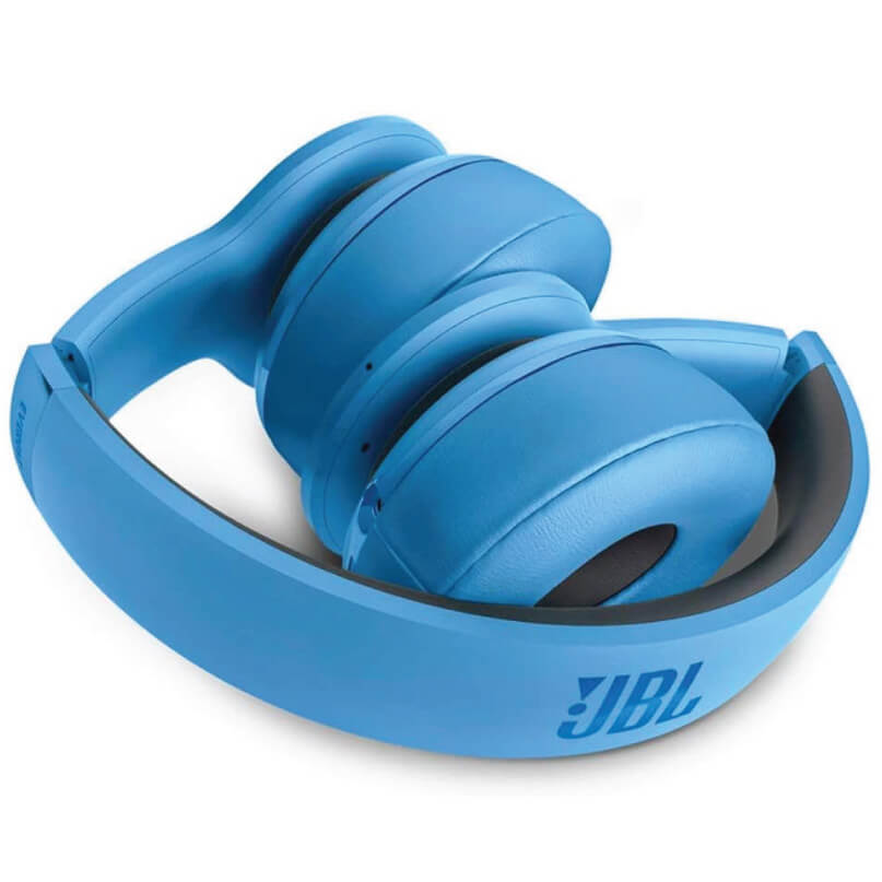 Jbl Everest 300 On-Ear Wireless Headphones Blue jbl over-ear wireless headphones with cushioned ear cups and a padded headband.