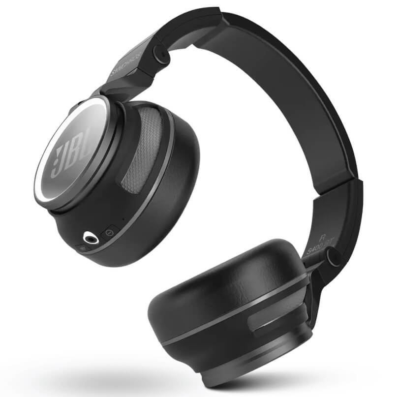 Jbl Synchros S400Bt Over And On Ear Headphones Jbl over-ear headphones in black with large cushioned ear cups and a 3. 5mm audio jack.