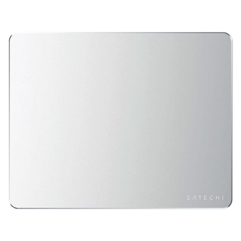 Satechi Aluminium Mouse Pad Satechi aluminum rectangular device with rounded corners and logo bottom-right corner.
