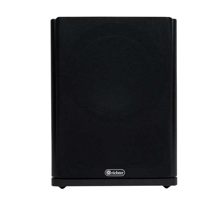 Richter Thor 10.6 S6 Subwoofer Speaker Richer black subwoofer with front grille and bottom-center logo.