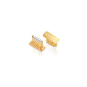 Gold-plated USB connectors by Oehlbach, showing a plug and a protective cap.