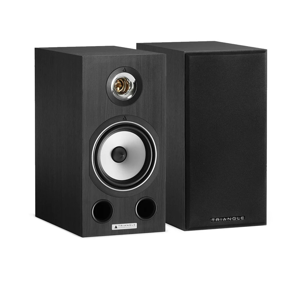 Triangle Comète Ez Pair of triangle black wood bookshelf speakers with a white cone woofer, small tweeter, two front ports, and brand badge.